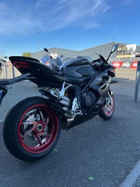 SRK 921 RR