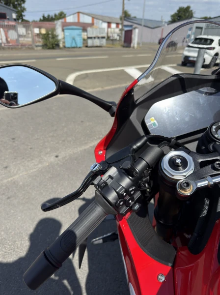 SRK 800 RS