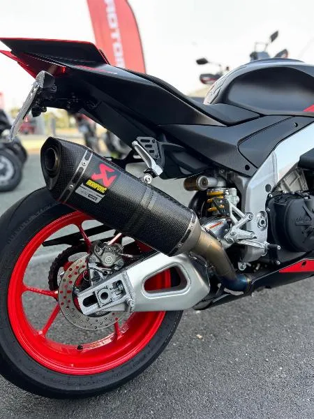 RSV4 1100
