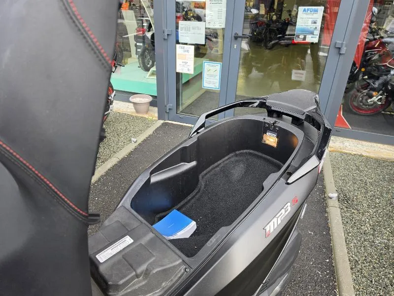 MP3 400 HPE SPORT ABS ASR