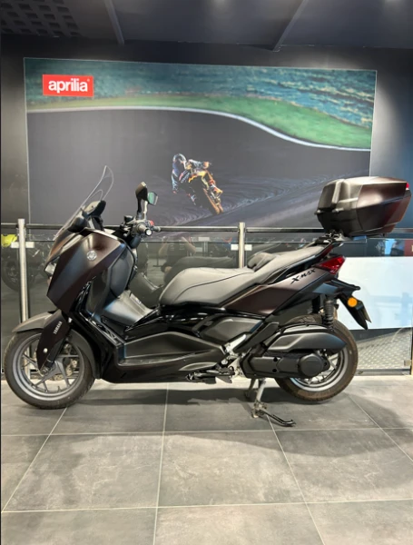 XMAX 125 TECH MAX