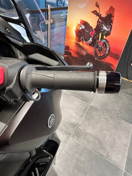 XMAX 125 TECH MAX