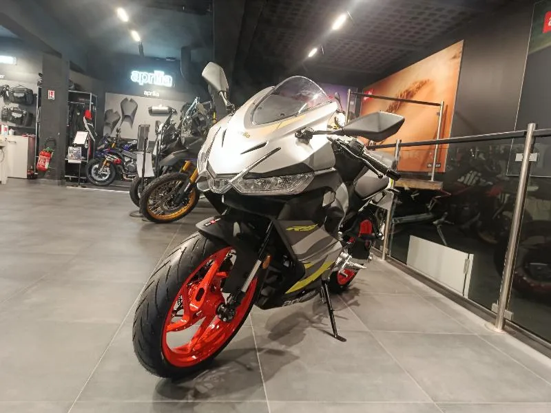 RS 457
