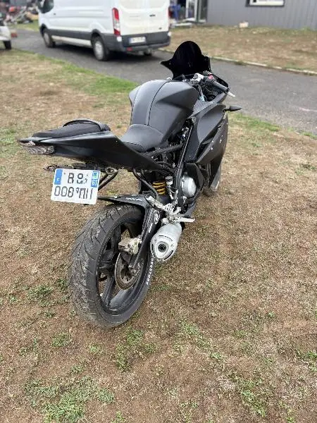 yzf r125