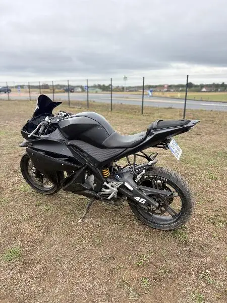 yzf r125