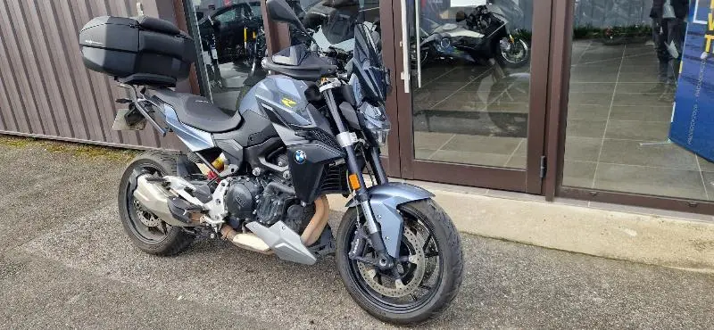 F 900 XR