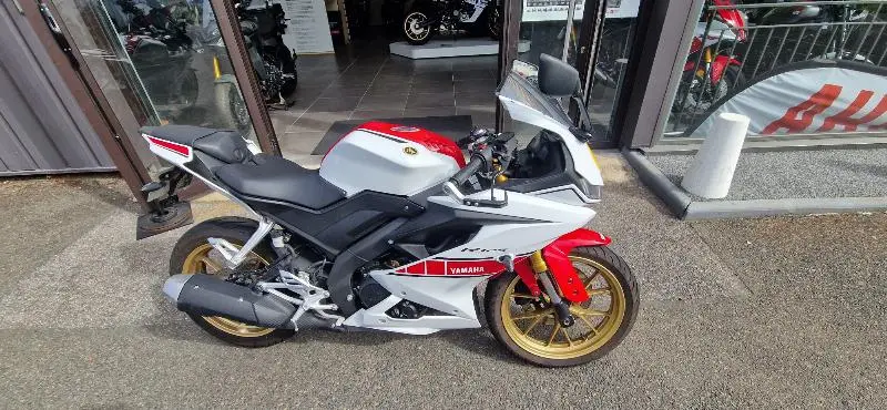 YZFR 125