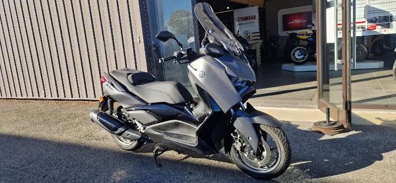 XMAX 300 Tech Max
