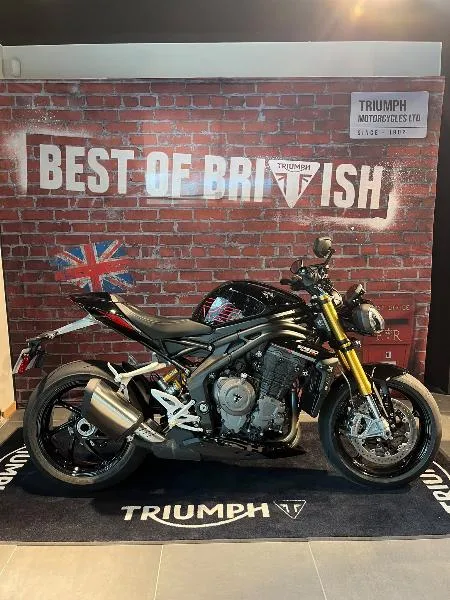 SPEED TRIPLE 1200 RS