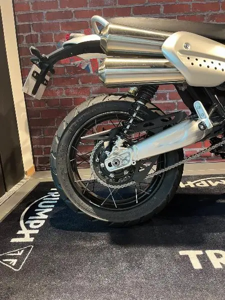 SCRAMBLER 1200 XE