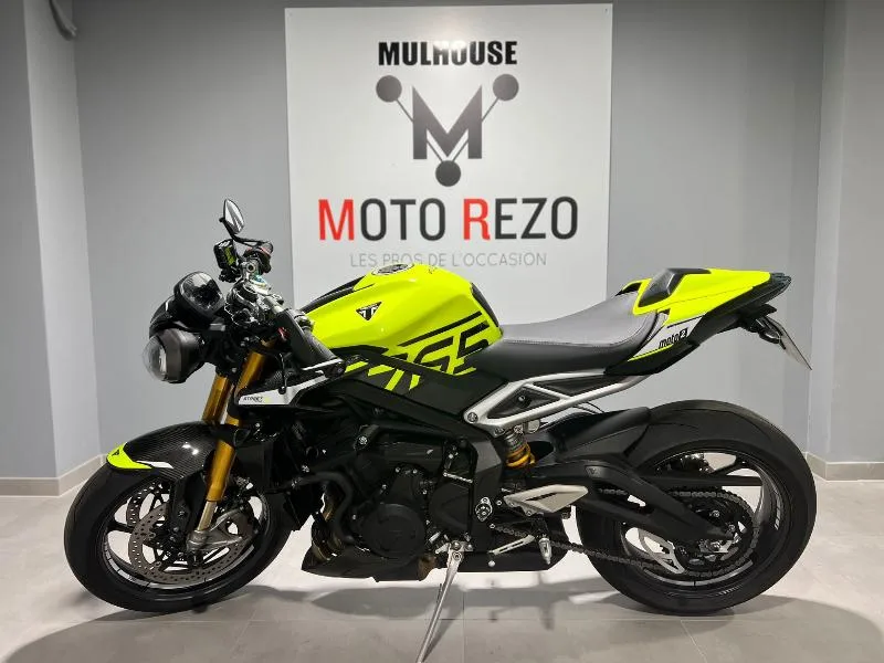 STREET TRIPLE 765 RS