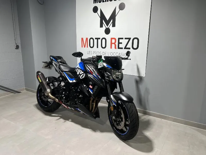 GSXS 750