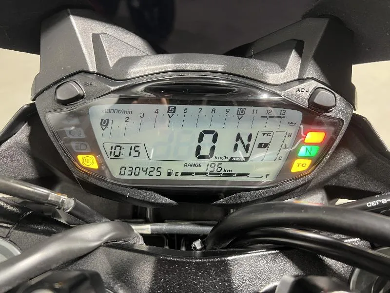 GSXS 750