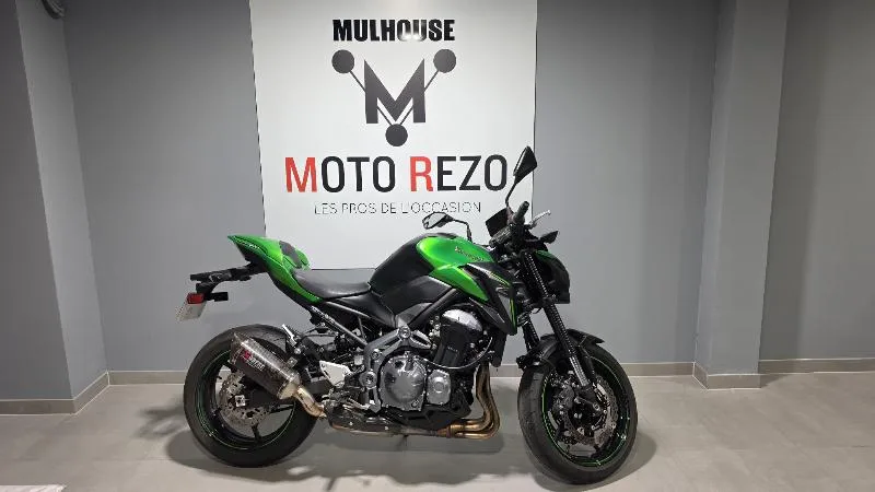 Z 900