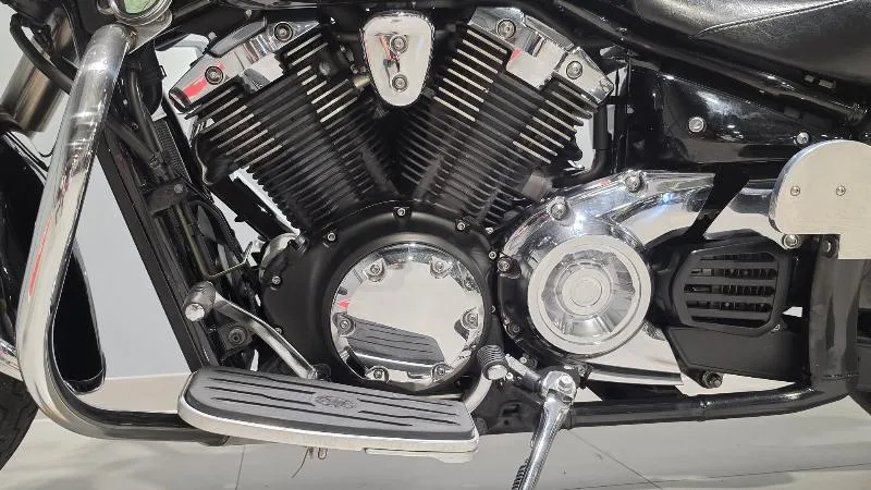 XV 1300