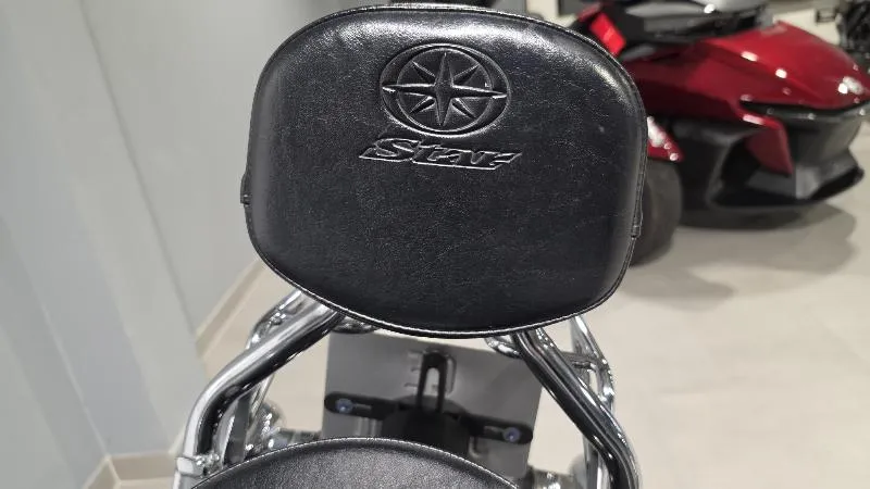 XV 1300