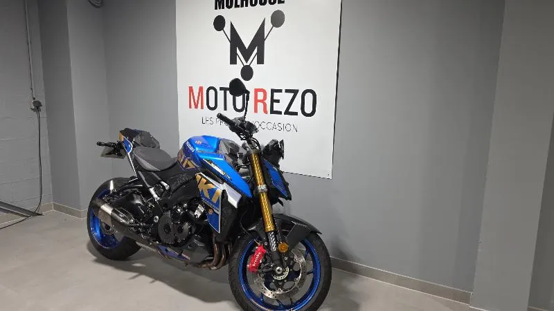 GSXS 1000