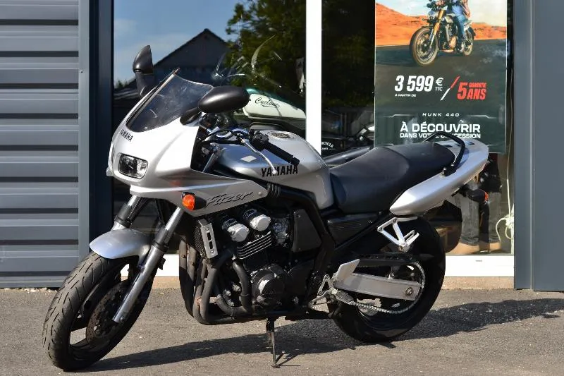 FZS FAZER 1999