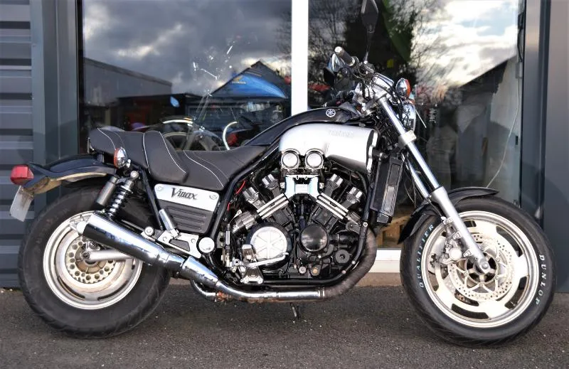 1200 VMAX