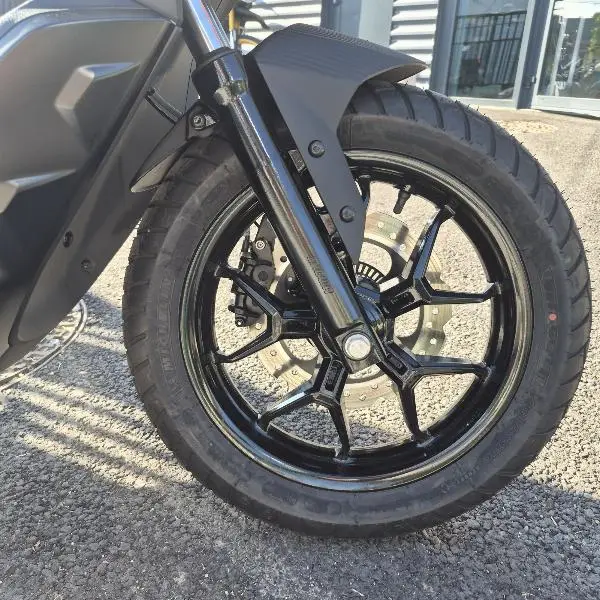 SR 125