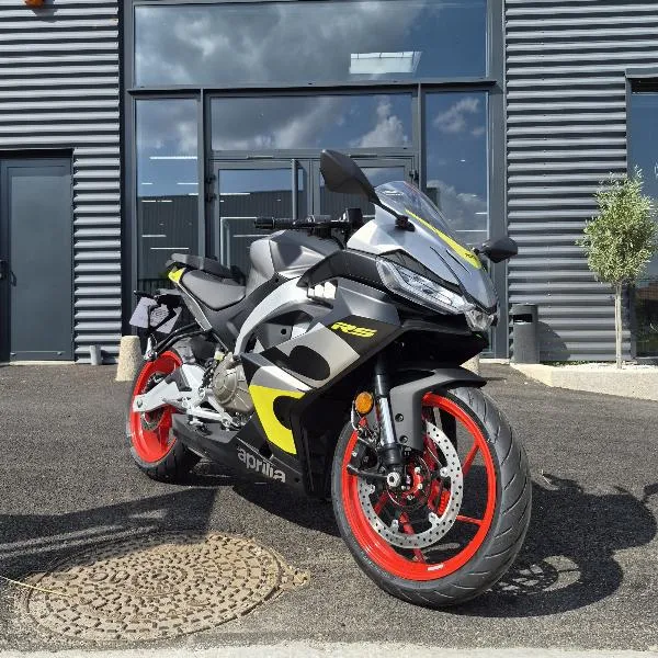 RS 457