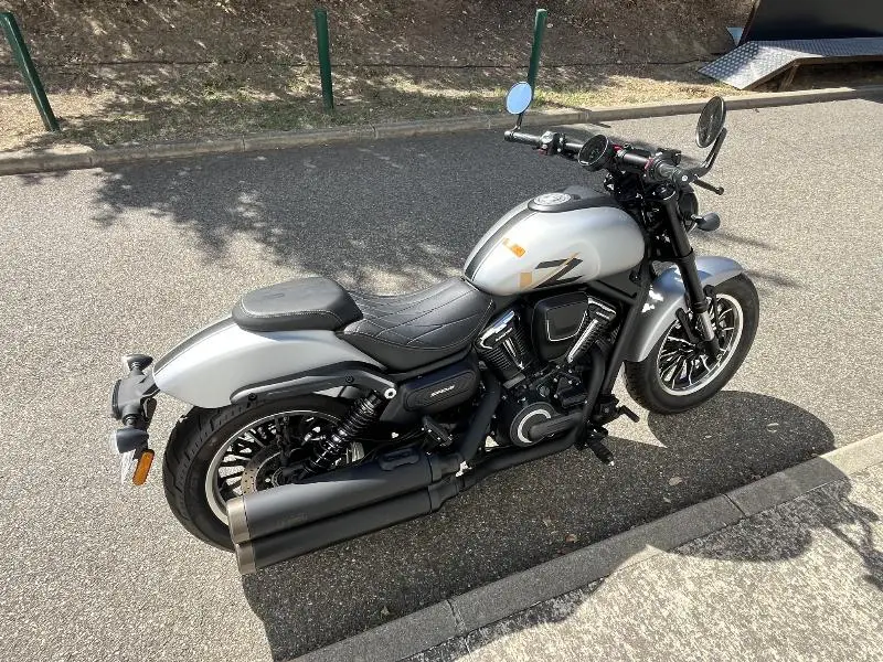 SRV 600