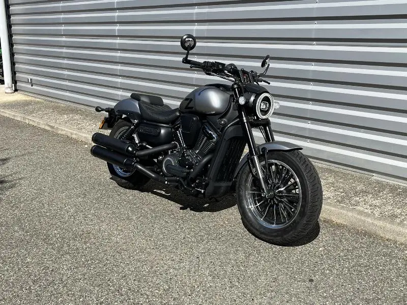 SRV 600