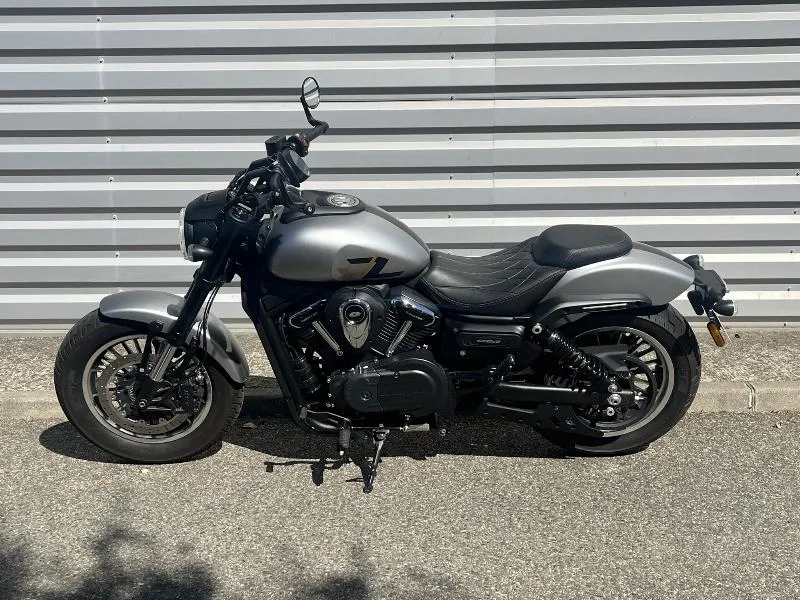 SRV 600