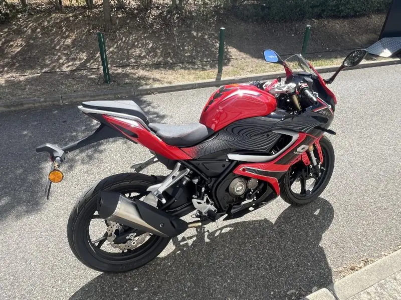 SRK 125 R