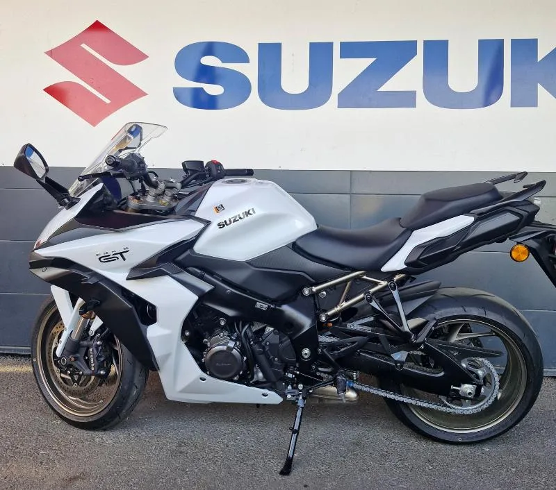 GSXS 1000 GT