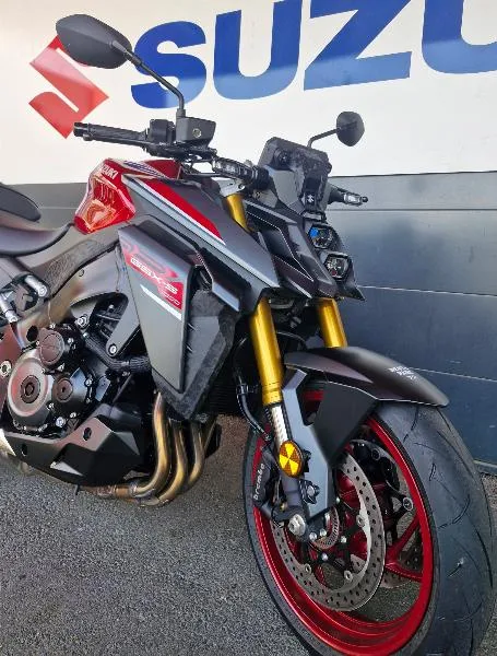 GSXS 1000