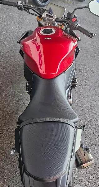 GSXS 1000