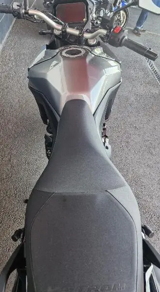 VSTROM 800SE