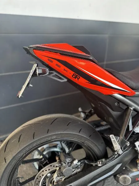 GSX8R