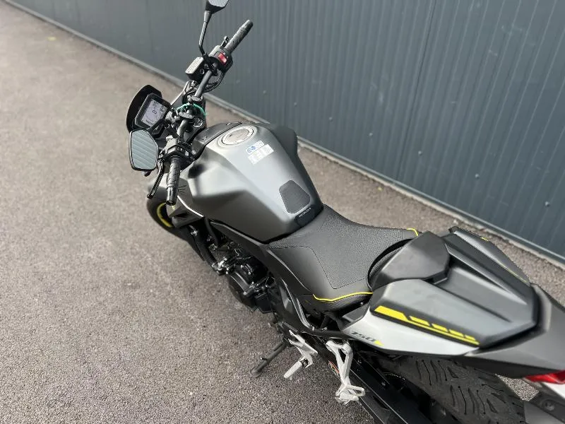 CB 750 HORNET