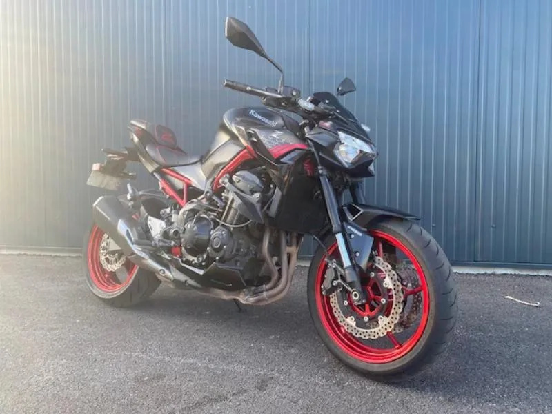 Z 900