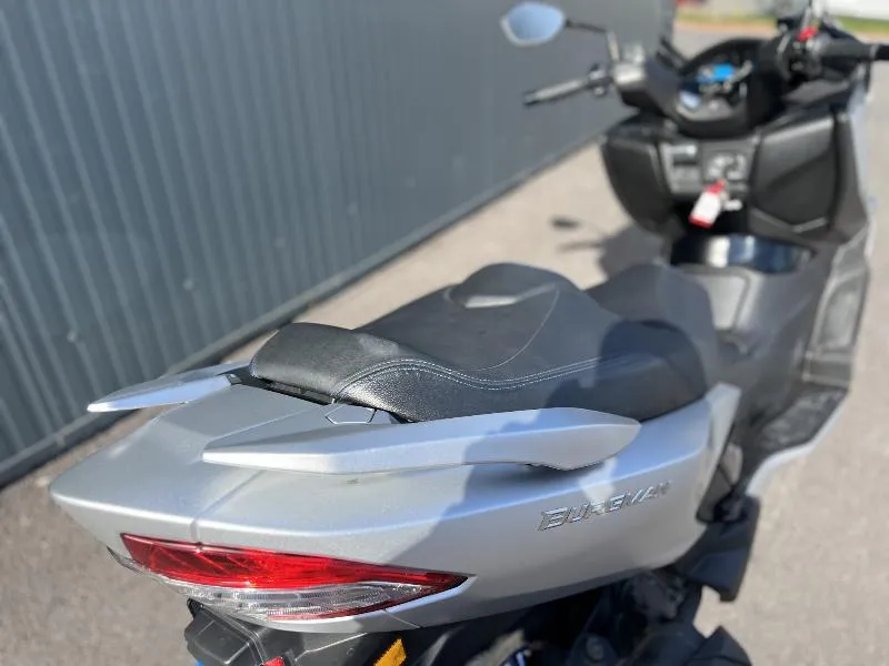 BURGMAN 400
