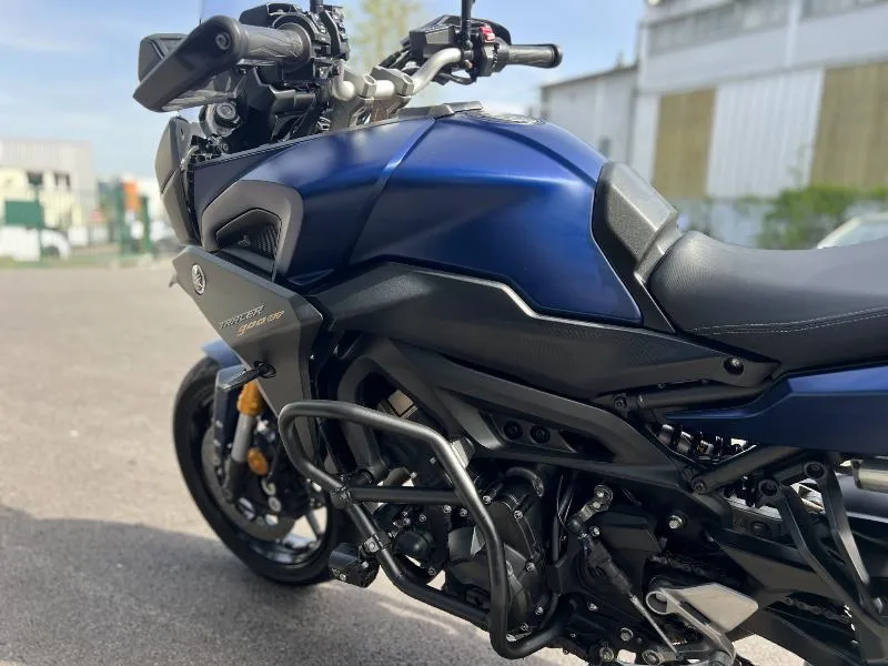 TRACER 900 GT