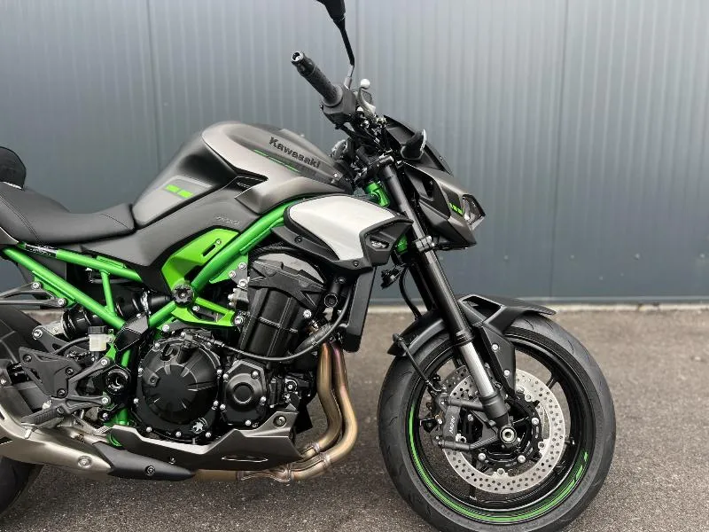 Z 900