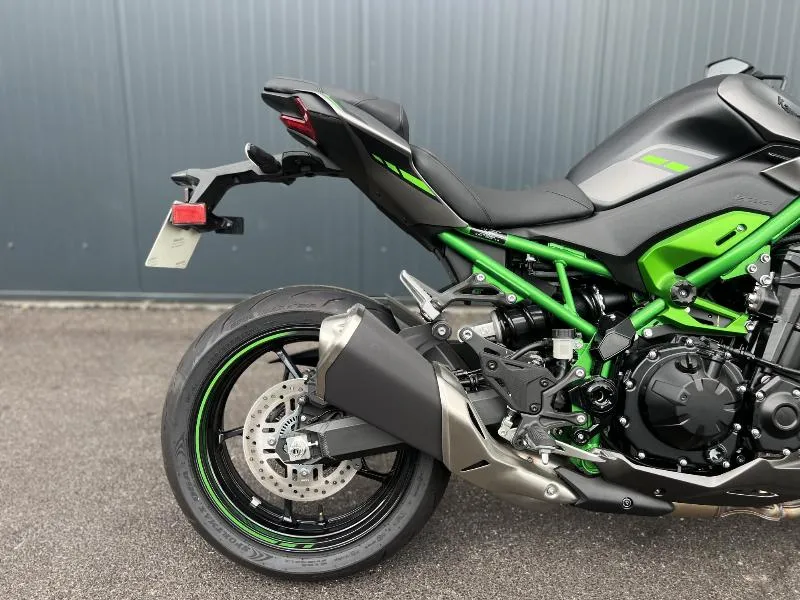 Z 900