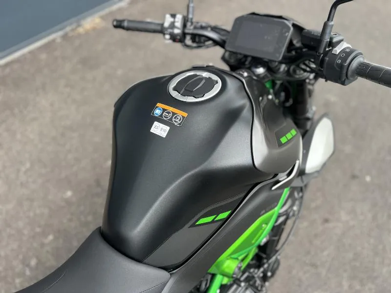 Z 900