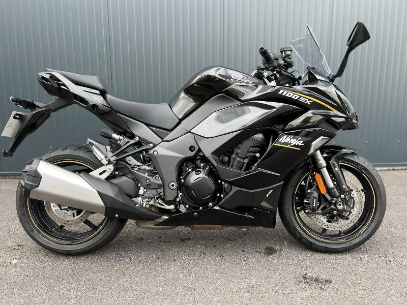 NINJA 1100 SX