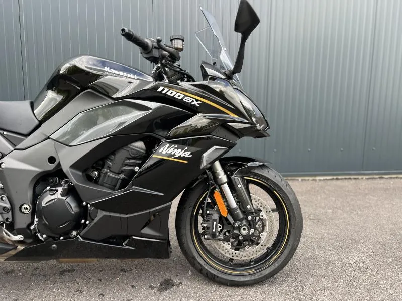 NINJA 1100 SX