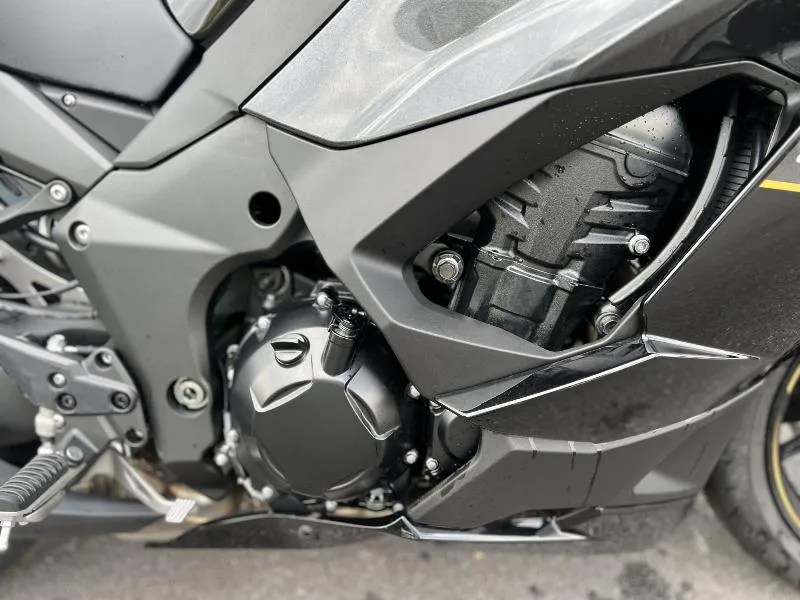 NINJA 1100 SX