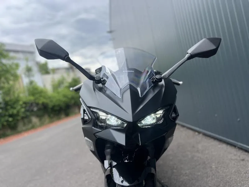 Ninja 500 SE