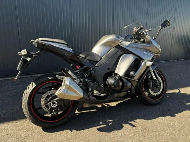 Z 1000 SX