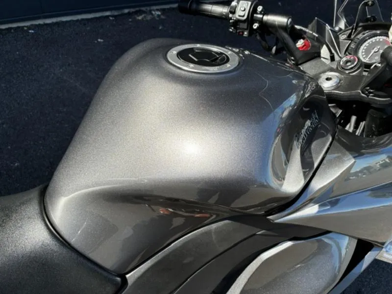 Z 1000 SX