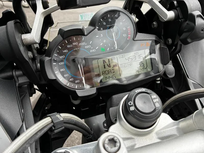 ADVENTURE 1200