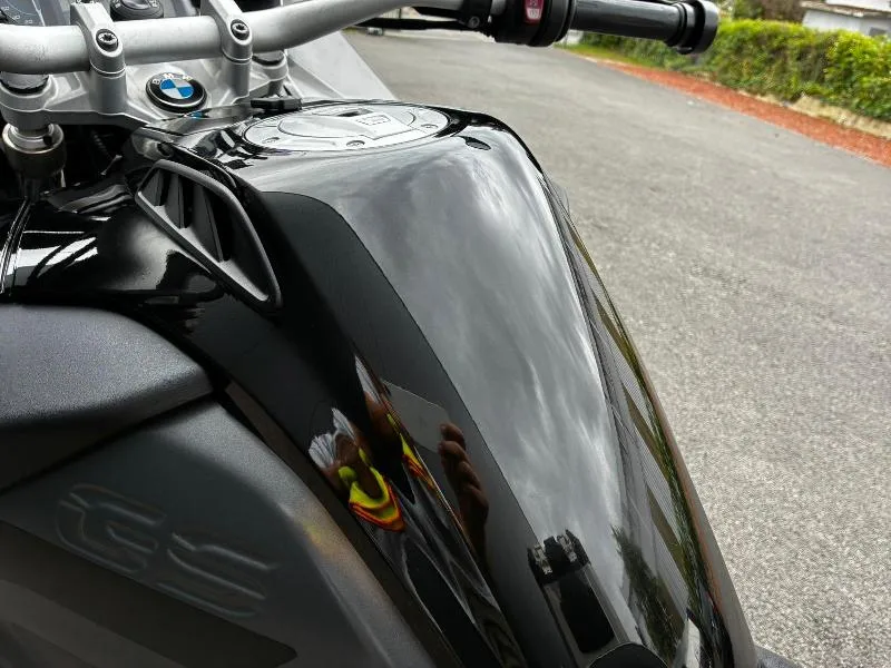 ADVENTURE 1200