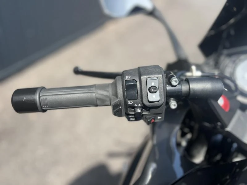Z 1000 SX